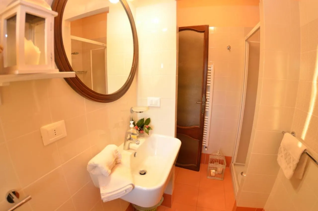 Finestra San Michele Apartman Lucca